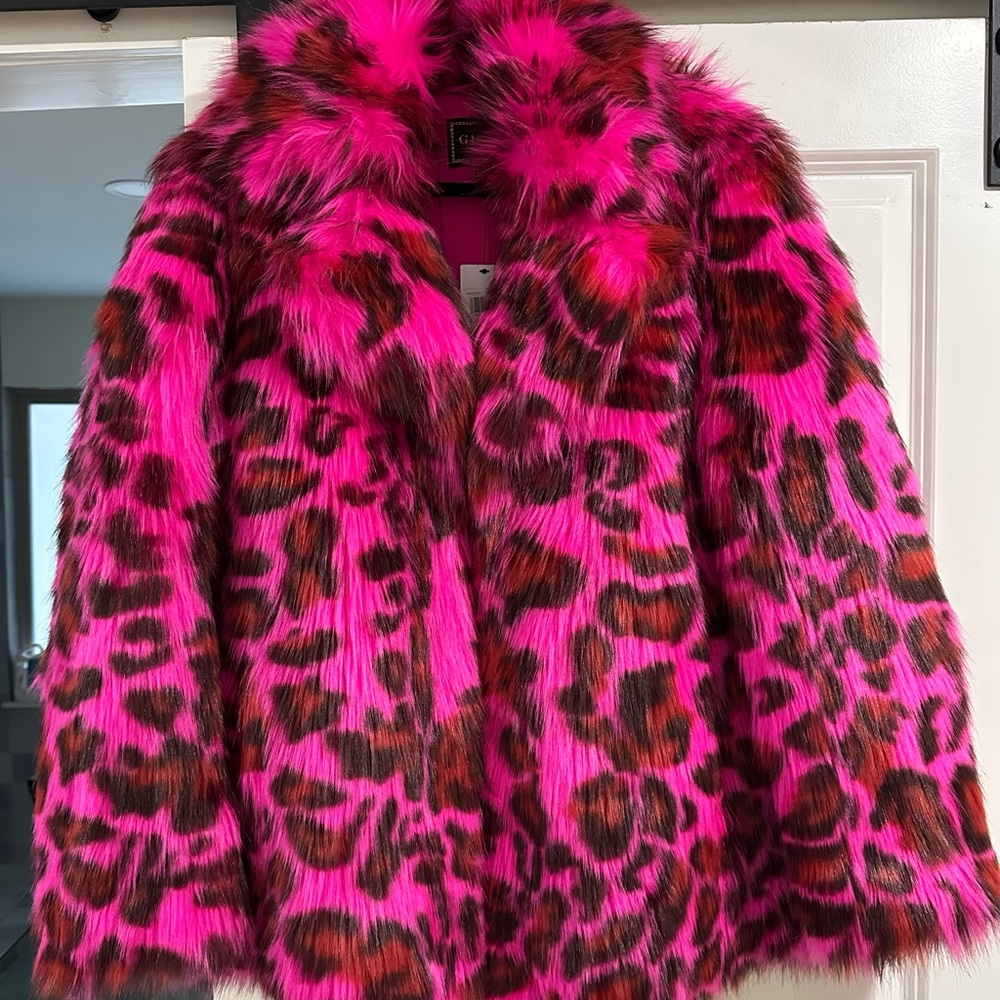NWT Guess Vibrant Pink Leopard Faux Fur Coat